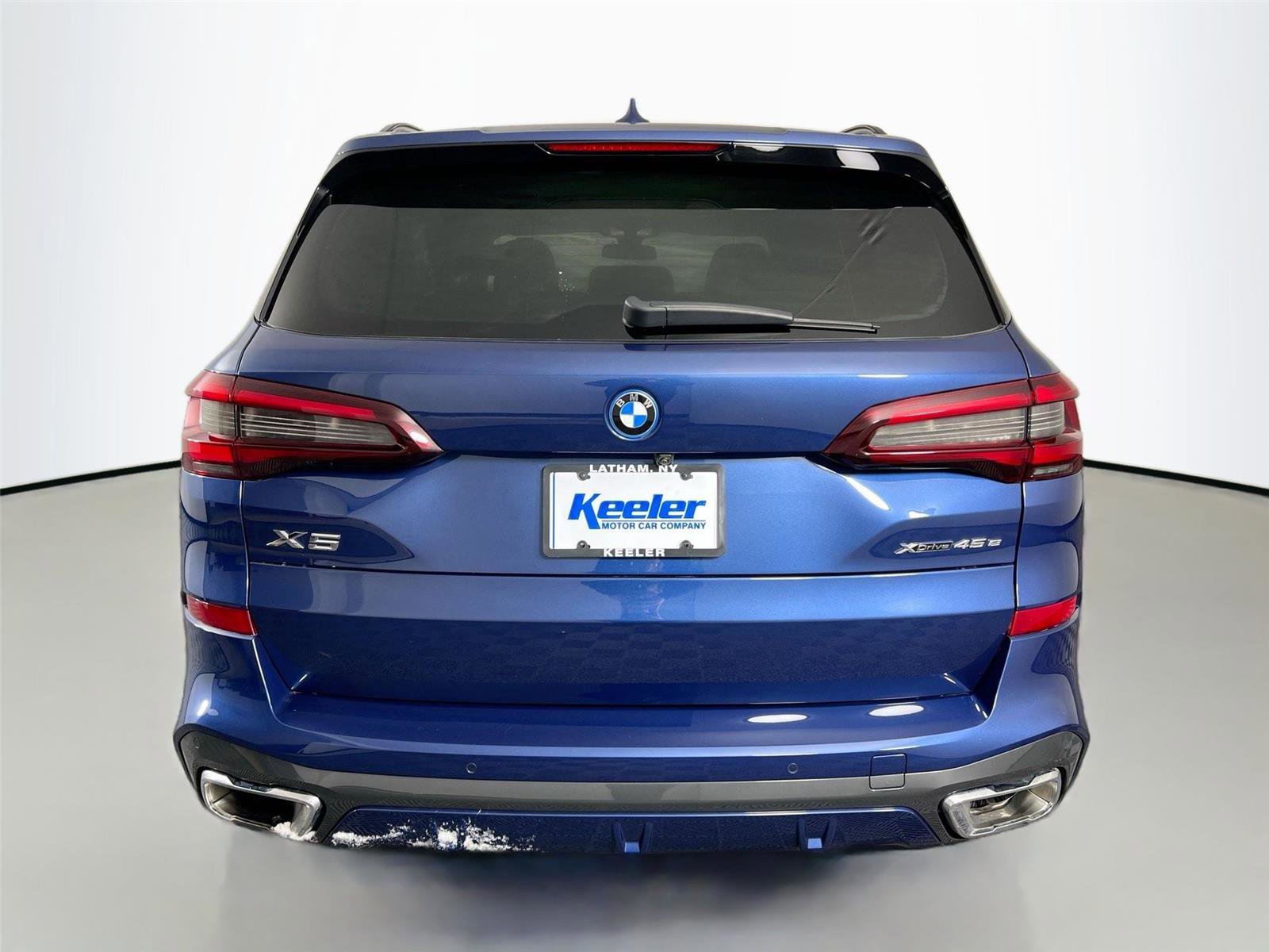 Used 2023 BMW X5 xDrive45e w/ M Sport Package image 5