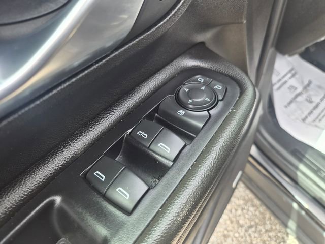 Used 2023 GMC Terrain SLT w/ Infotainment Package II FWD image 14