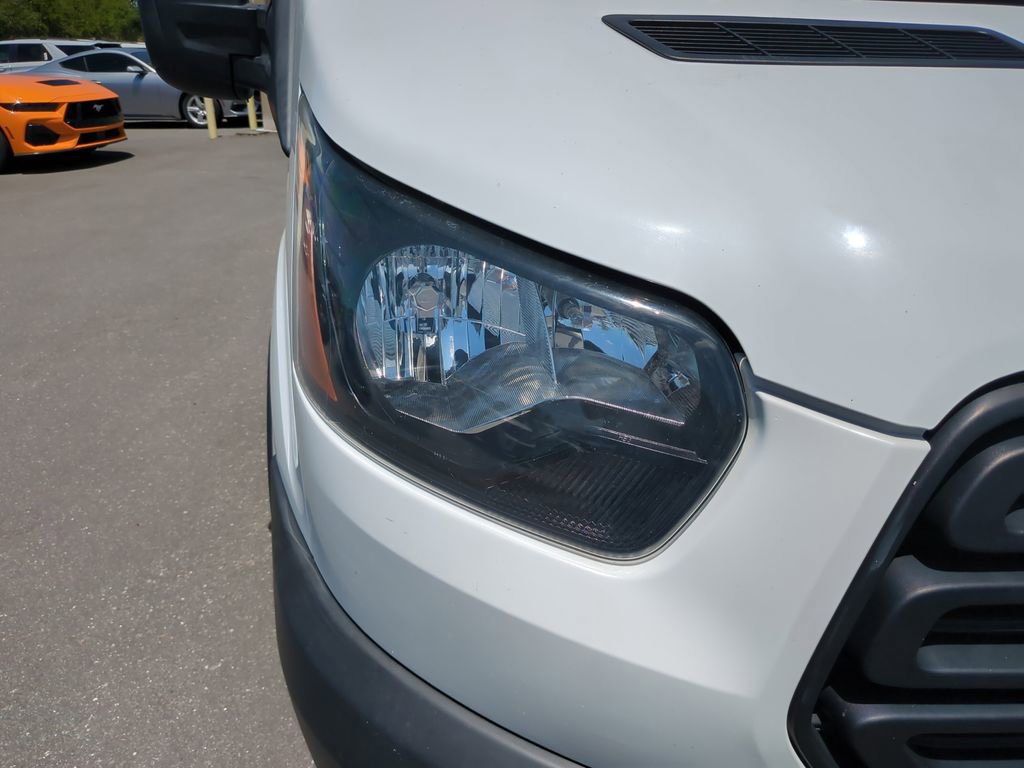 Used 2019 Ford Transit 250 148 Medium Roof image 9