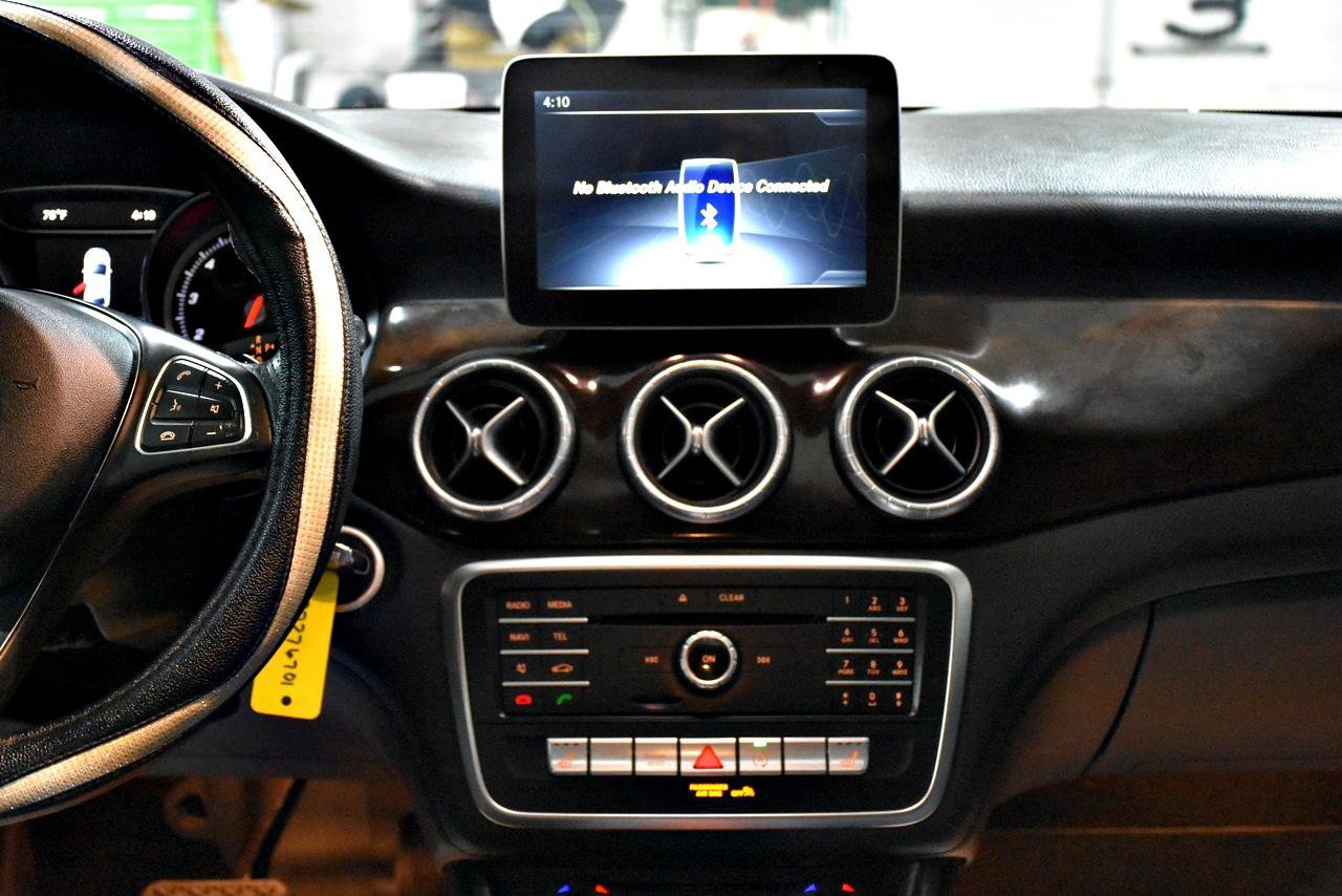 Used 2018 Mercedes-Benz CLA 250 4MATIC image 35