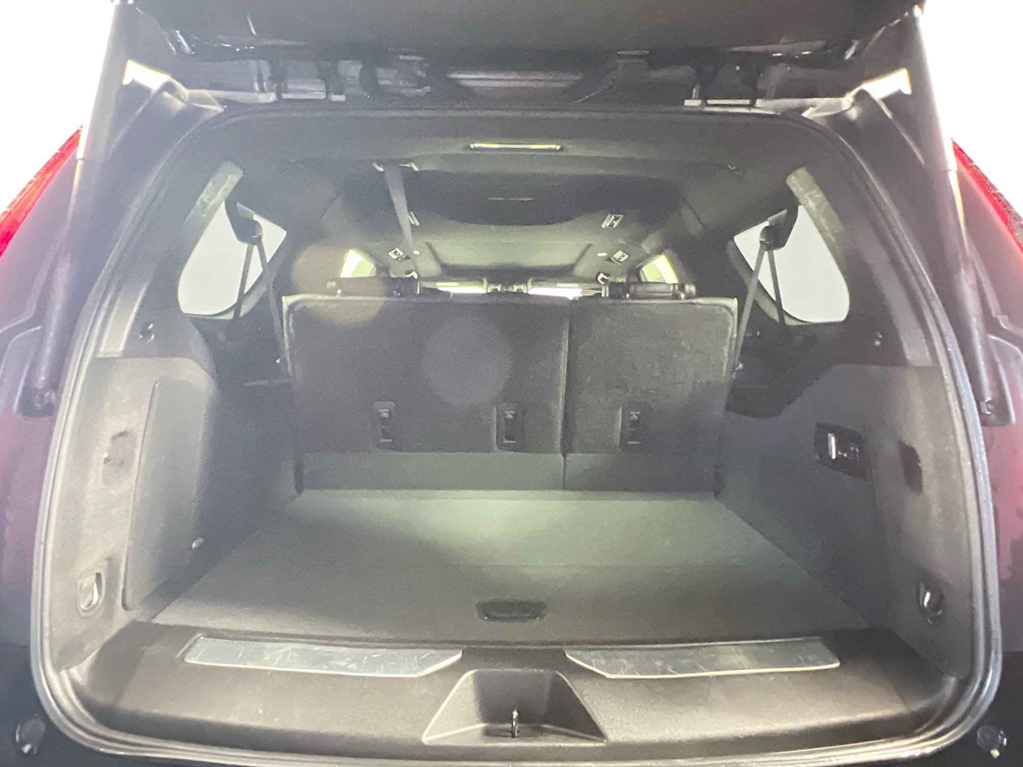 Used 2023 Cadillac Escalade ESV Premium Luxury AWD/4WD image 34