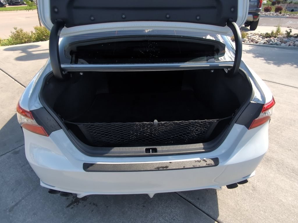 Used 2022 Toyota Camry XSE FWD image 26