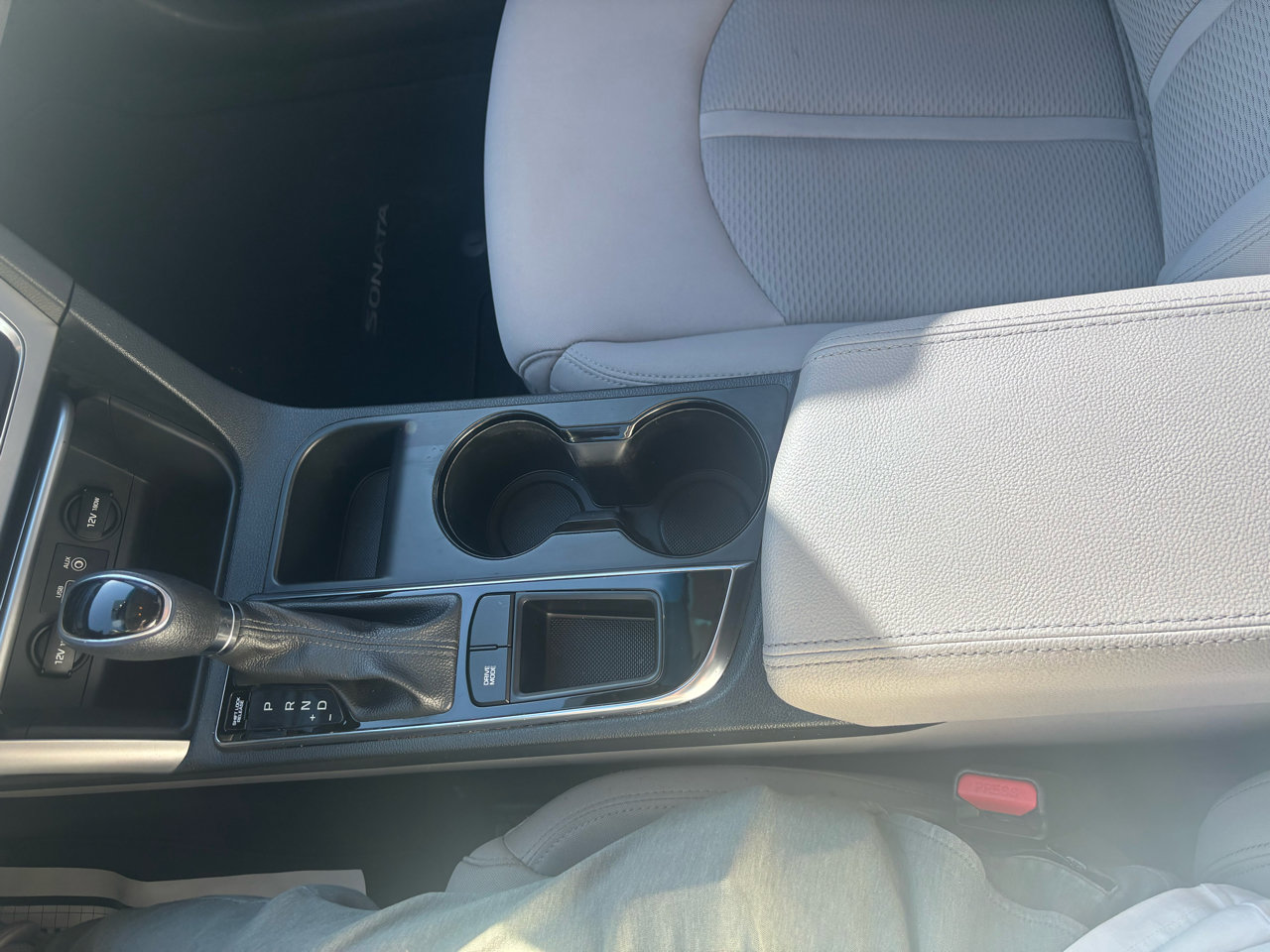 Used 2017 Hyundai Sonata SE image 12