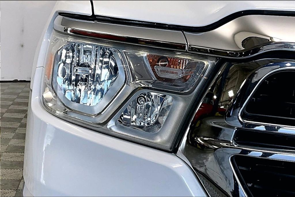 Used 2021 RAM 1500 Lone Star image 27