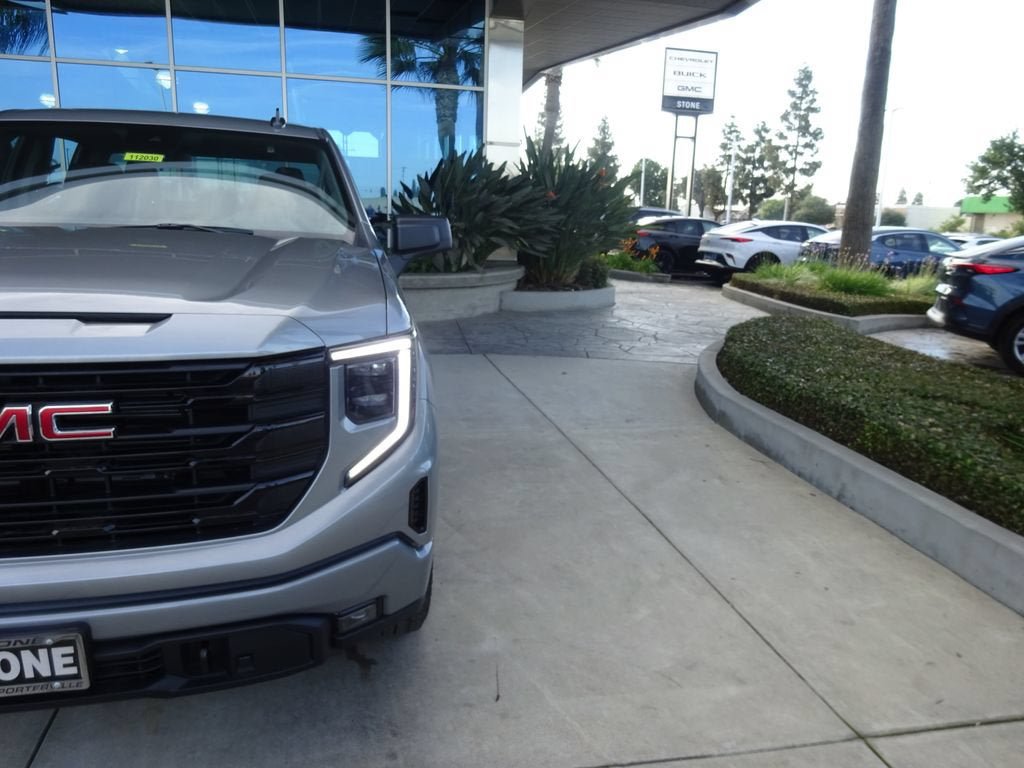 New 2026 GMC Sierra 1500 Elevation AWD/4WD image 30