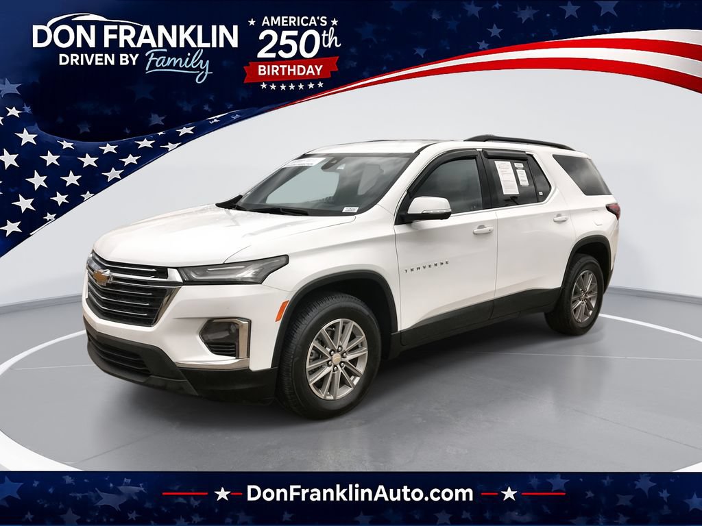 Used 2023 Chevrolet Traverse LT w/ LPO, Floor Liner Package FWD image 1