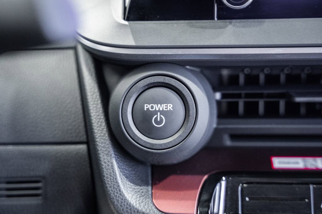 Used 2024 Toyota Prius Prime SE image 24