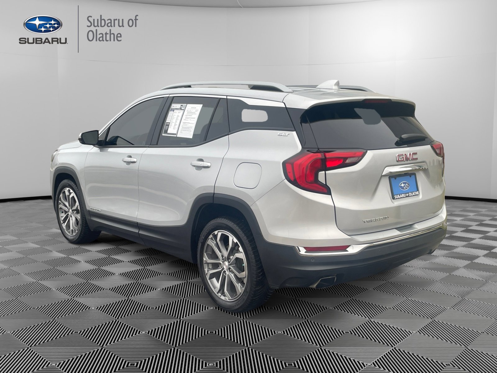 Used 2018 GMC Terrain SLT w/ Preferred Package image 8