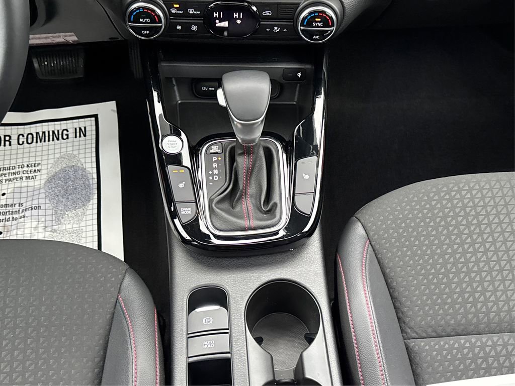 Used 2025 Kia Soul GT-Line w/ GT-Line Technology Package image 21