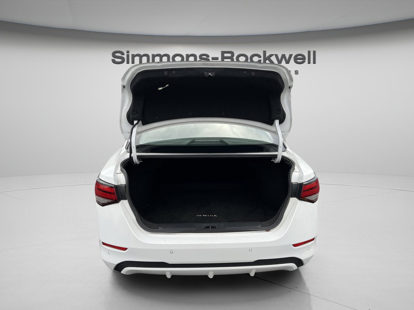 Used 2024 Nissan Sentra SV image 10