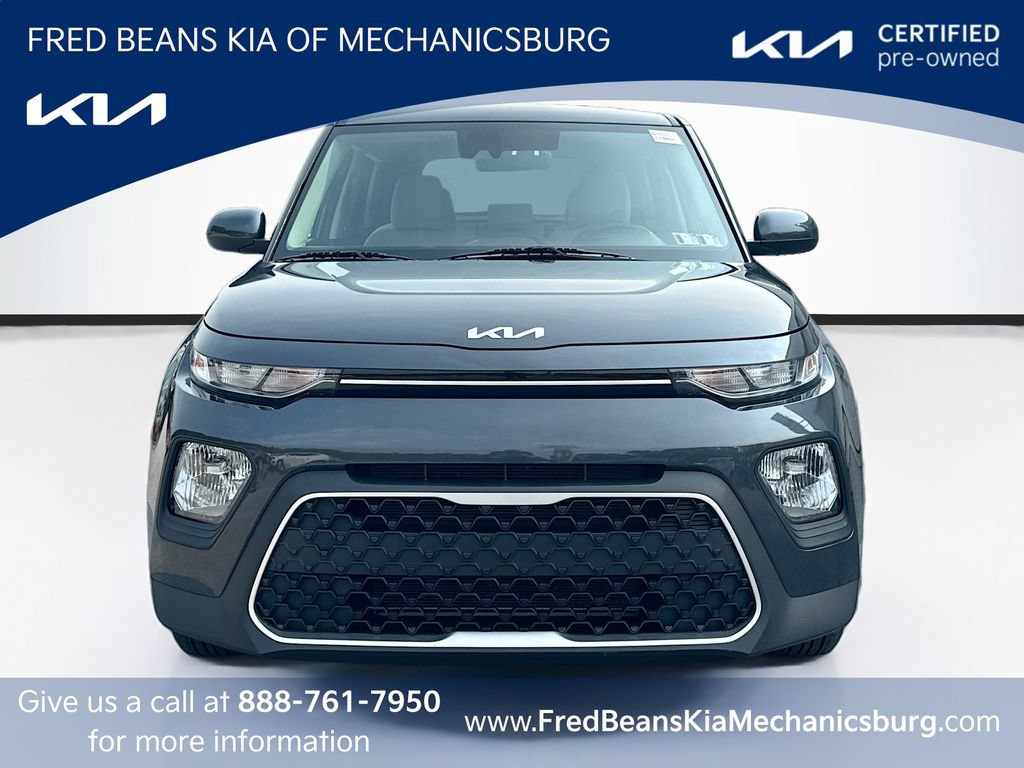 Certified 2022 Kia Soul LX w/ Technology Package FWD image 2