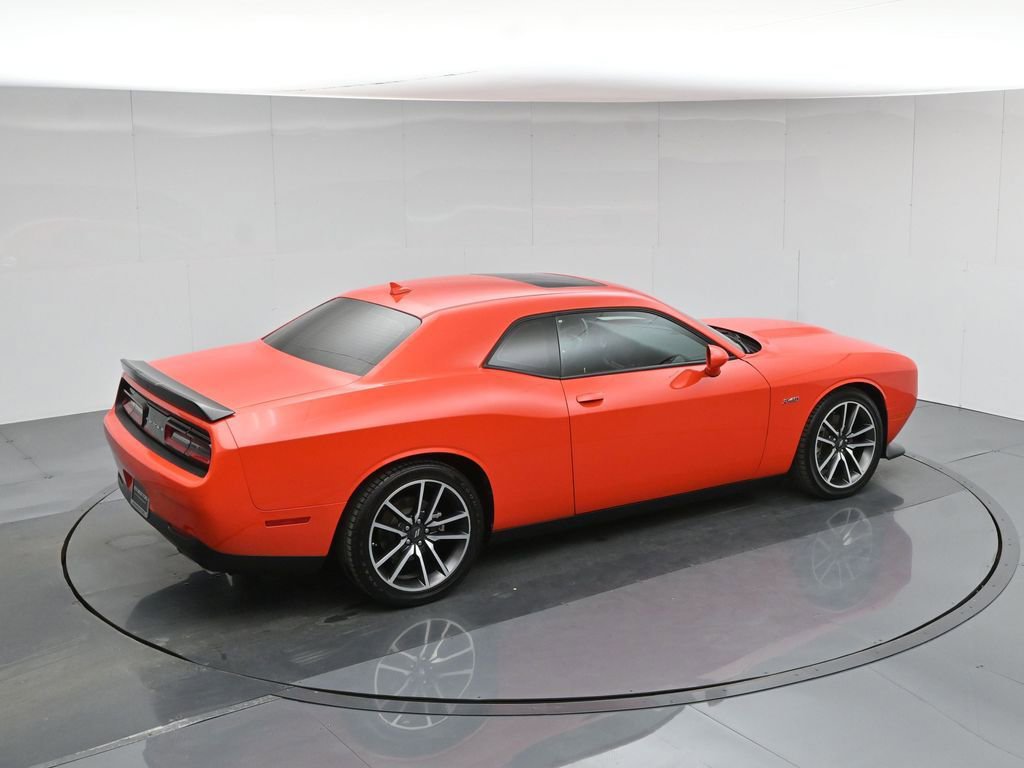 Used 2023 Dodge Challenger R/T image 40