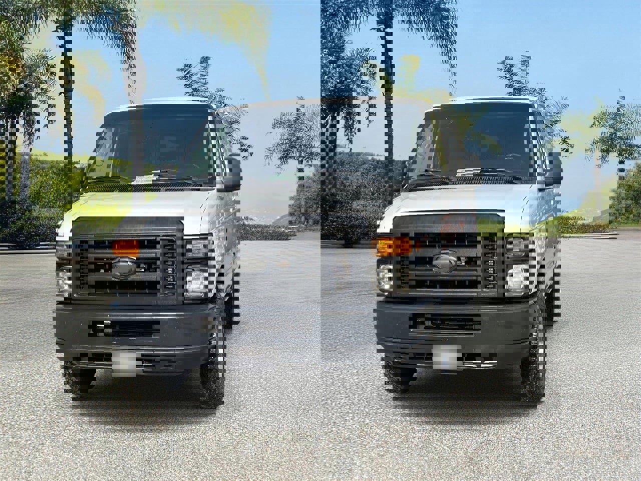 Used 2014 Ford E-250 and Econoline 250 image 6