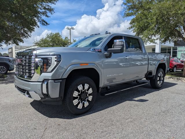New 2026 GMC Sierra 2500 Denali w/ Denali Reserve Package AWD/4WD image 8
