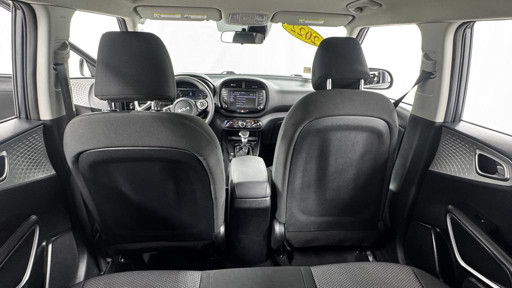 Used 2022 Kia Soul LX w/ Technology Package FWD image 18