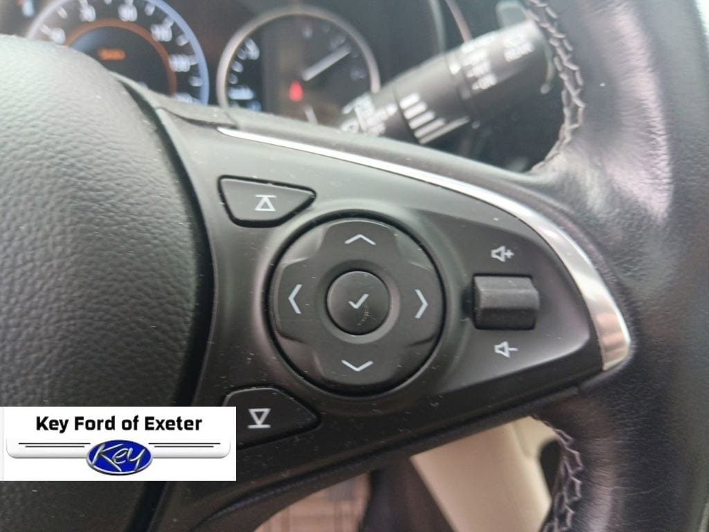 Used 2020 Buick Envision Premium w/ Driver Confidence Package AWD/4WD image 35