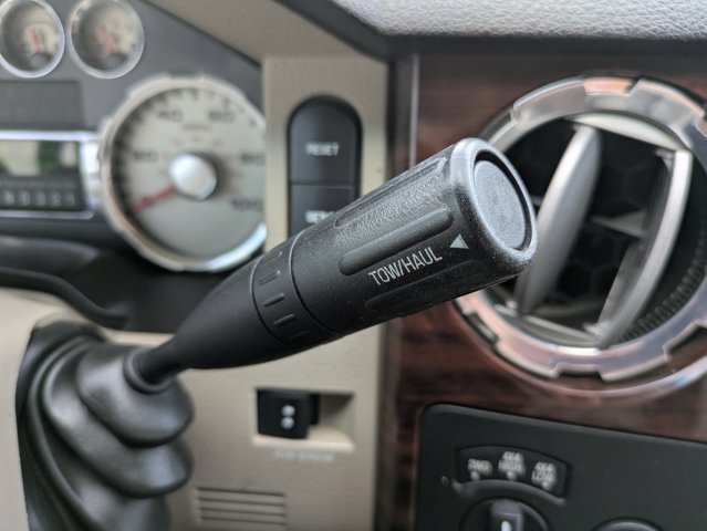 Used 2008 Ford F250 Lariat AWD/4WD image 12