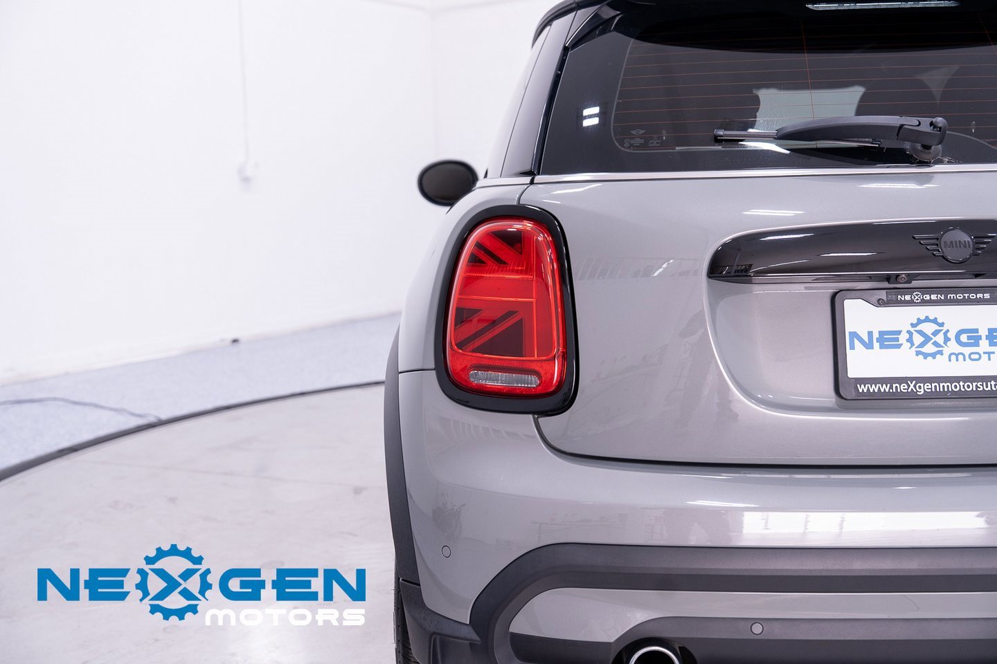 Used 2023 MINI Cooper 2-Door Hardtop image 50