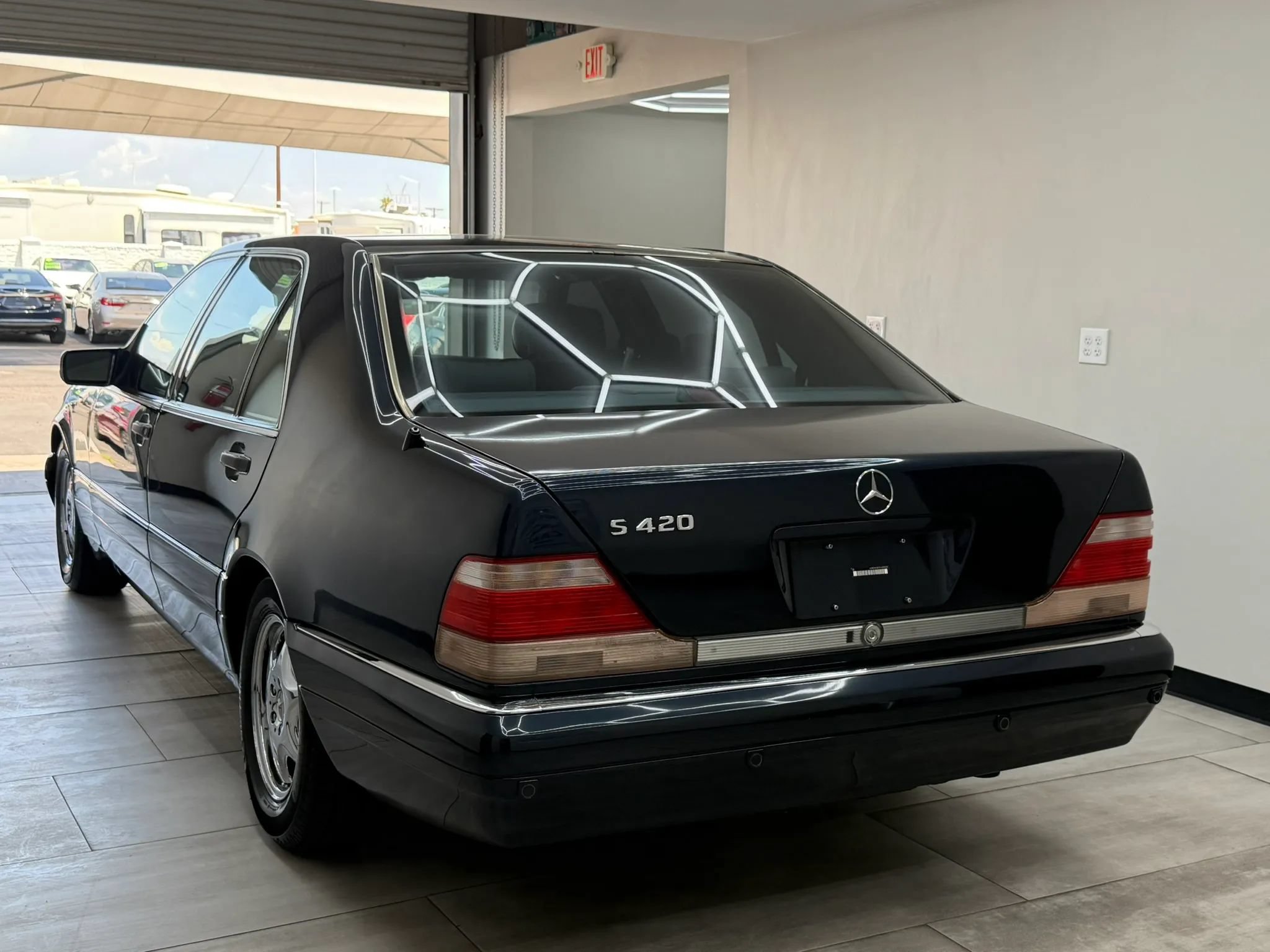 Used 1997 Mercedes-Benz S 420 image 6