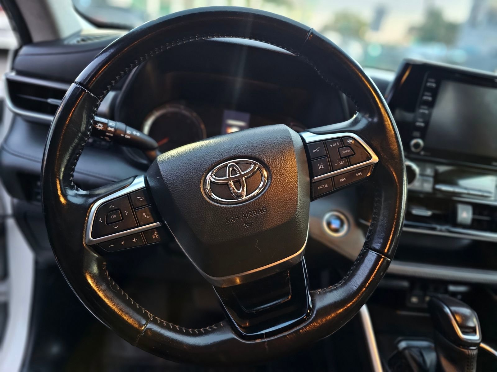 Used 2021 Toyota Highlander LE image 21