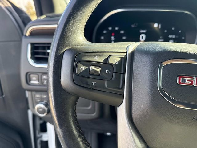 Used 2023 GMC Yukon XL SLE image 29