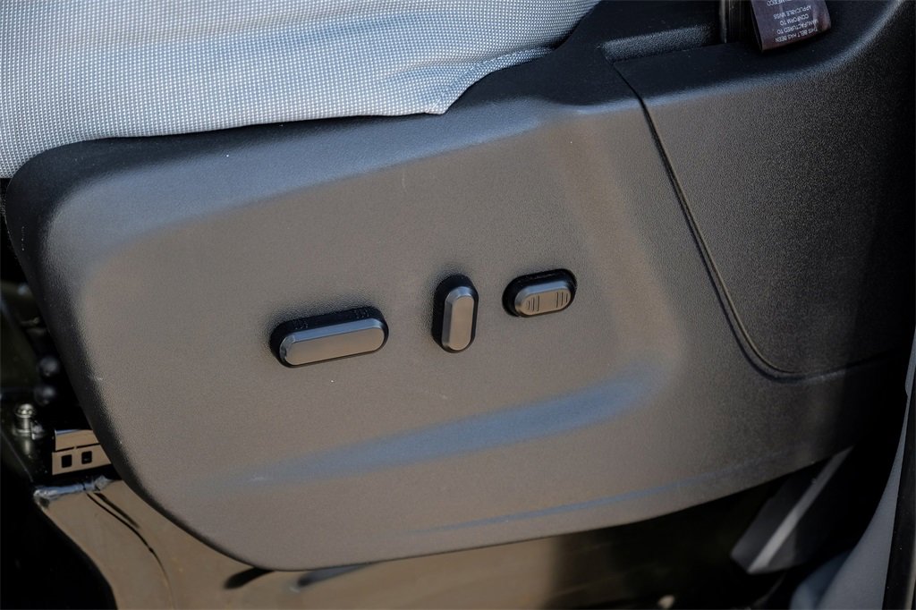 Used 2016 Ford Transit 350 XL image 27