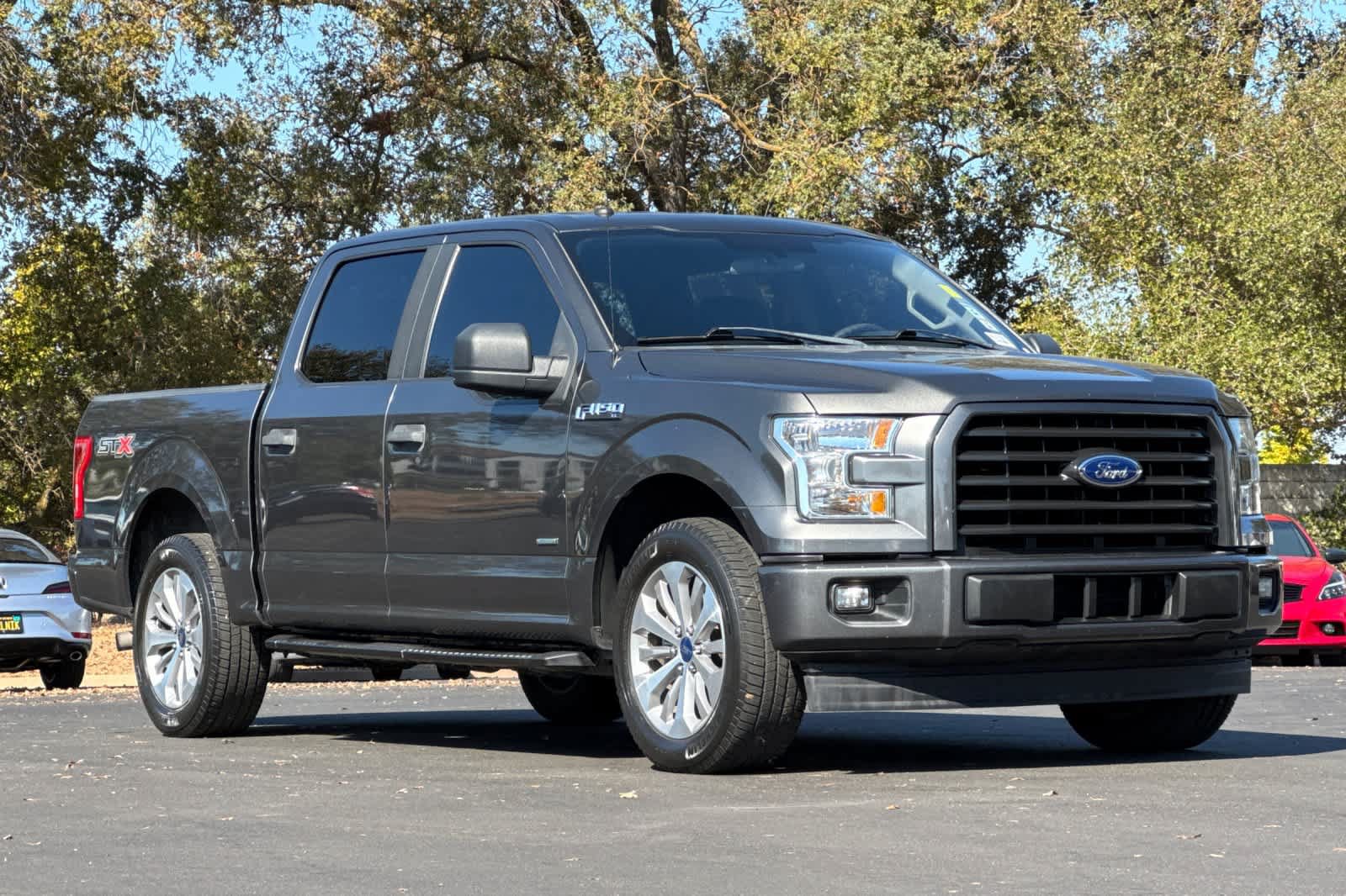 Used 2017 Ford F150 XL w/ Equipment Group 101A Mid RWD image 9