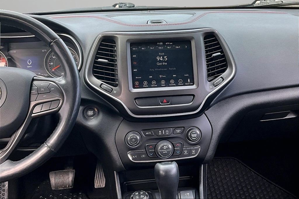 Used 2020 Jeep Cherokee Trailhawk w/ Comfort & Convenience Group image 9