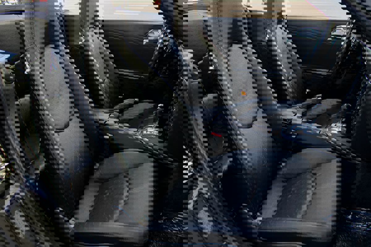 Used 2011 Porsche 911 Carrera 4S image 18