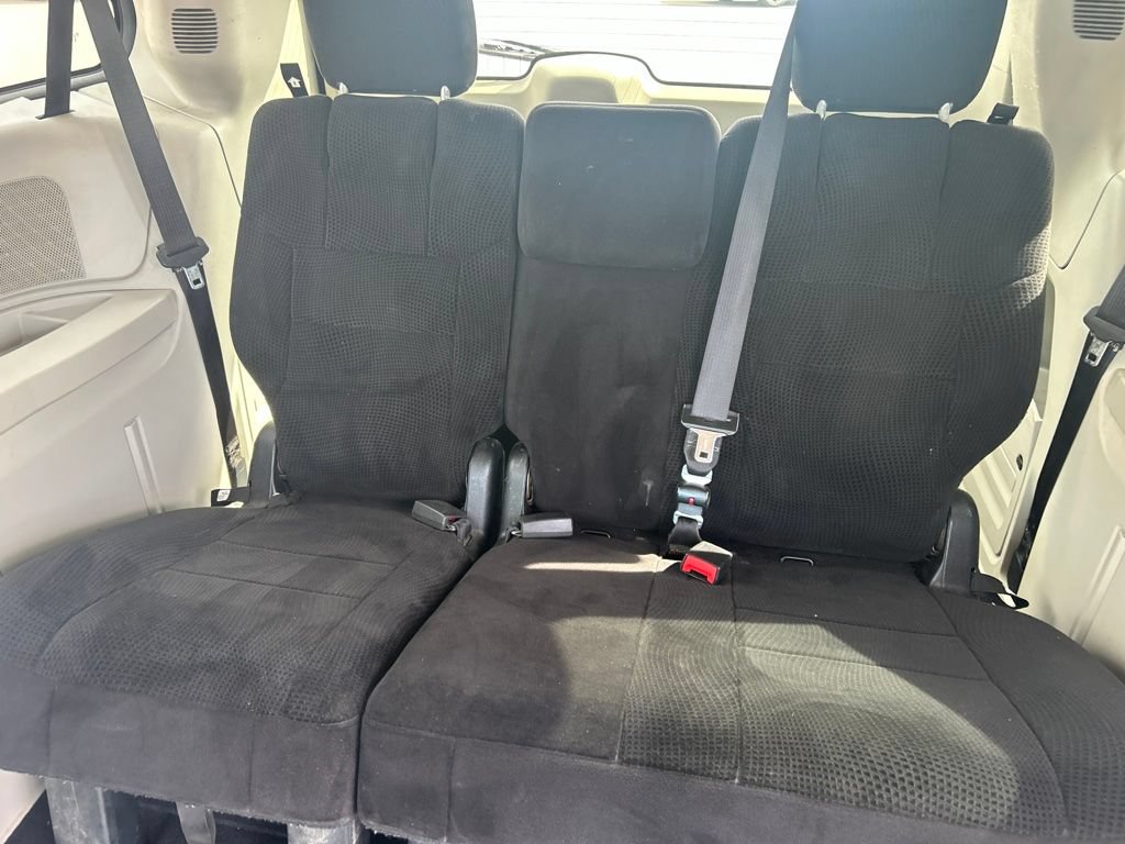 Used 2014 Dodge Grand Caravan SXT FWD image 18