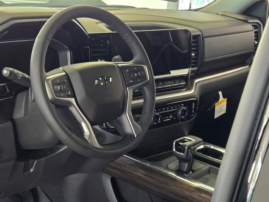 New 2026 Chevrolet Silverado 1500 LT Trail Boss w/ Safety Package AWD/4WD image 24