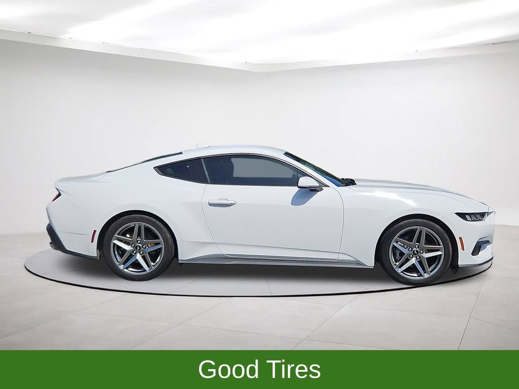 Used 2024 Ford Mustang Coupe RWD image 8