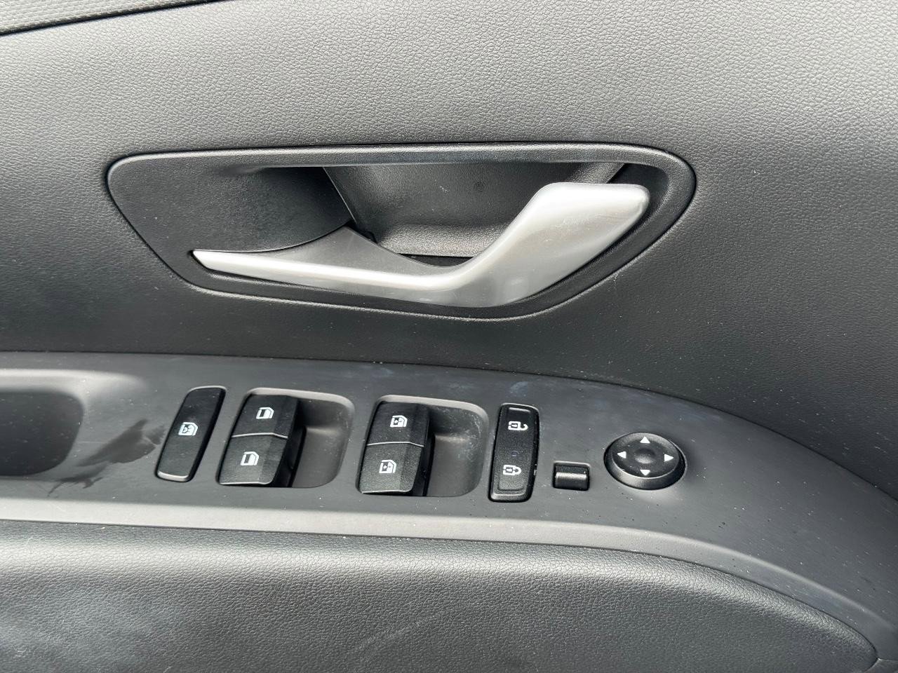 Used 2024 Hyundai Santa Cruz SEL image 22