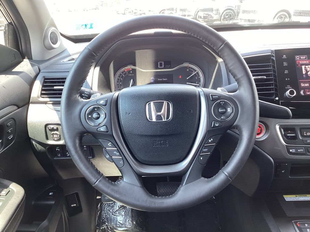Used 2023 Honda Ridgeline RTL-E image 18