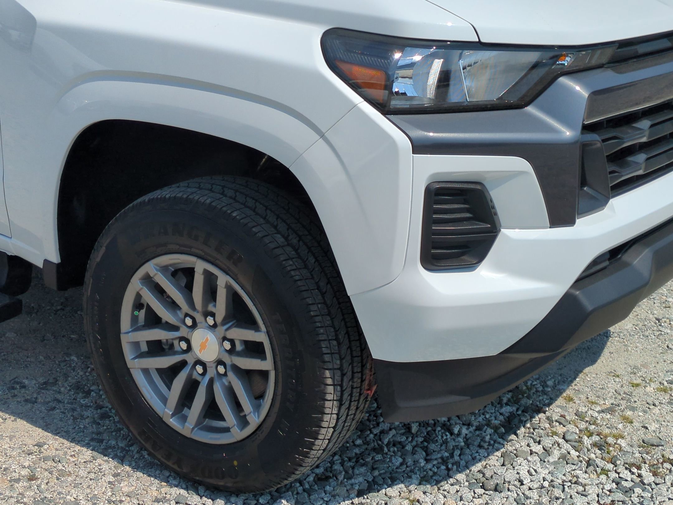 New 2026 Chevrolet Colorado LT image 11