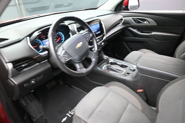 Used 2020 Chevrolet Traverse LT FWD image 18