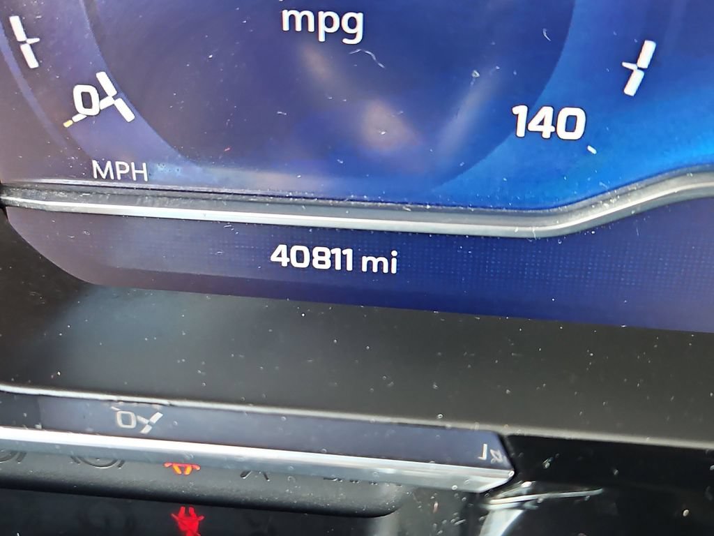 Certified 2022 Chevrolet Silverado 1500 LT AWD/4WD image 13