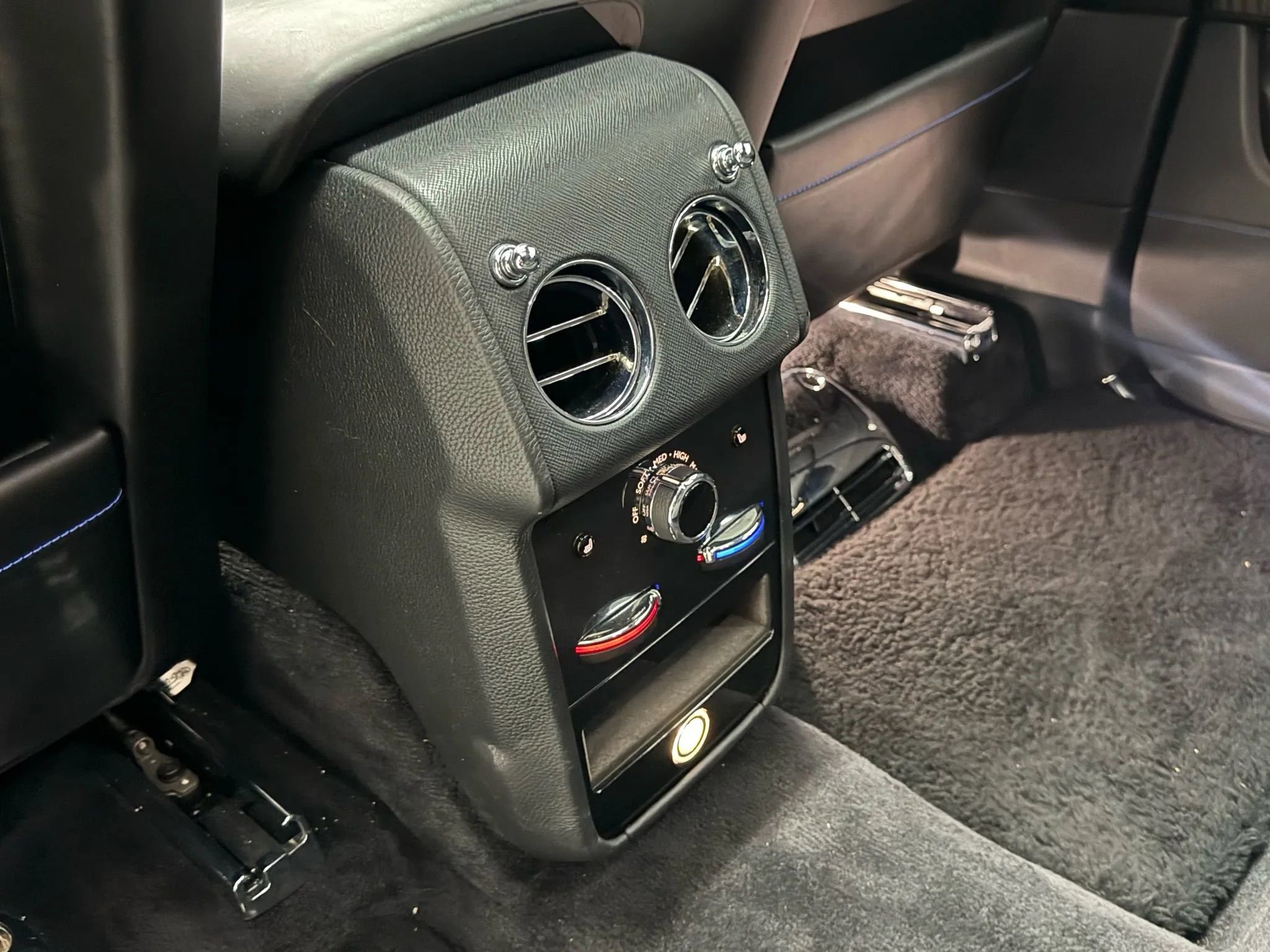 Used 2019 Rolls-Royce Cullinan image 33