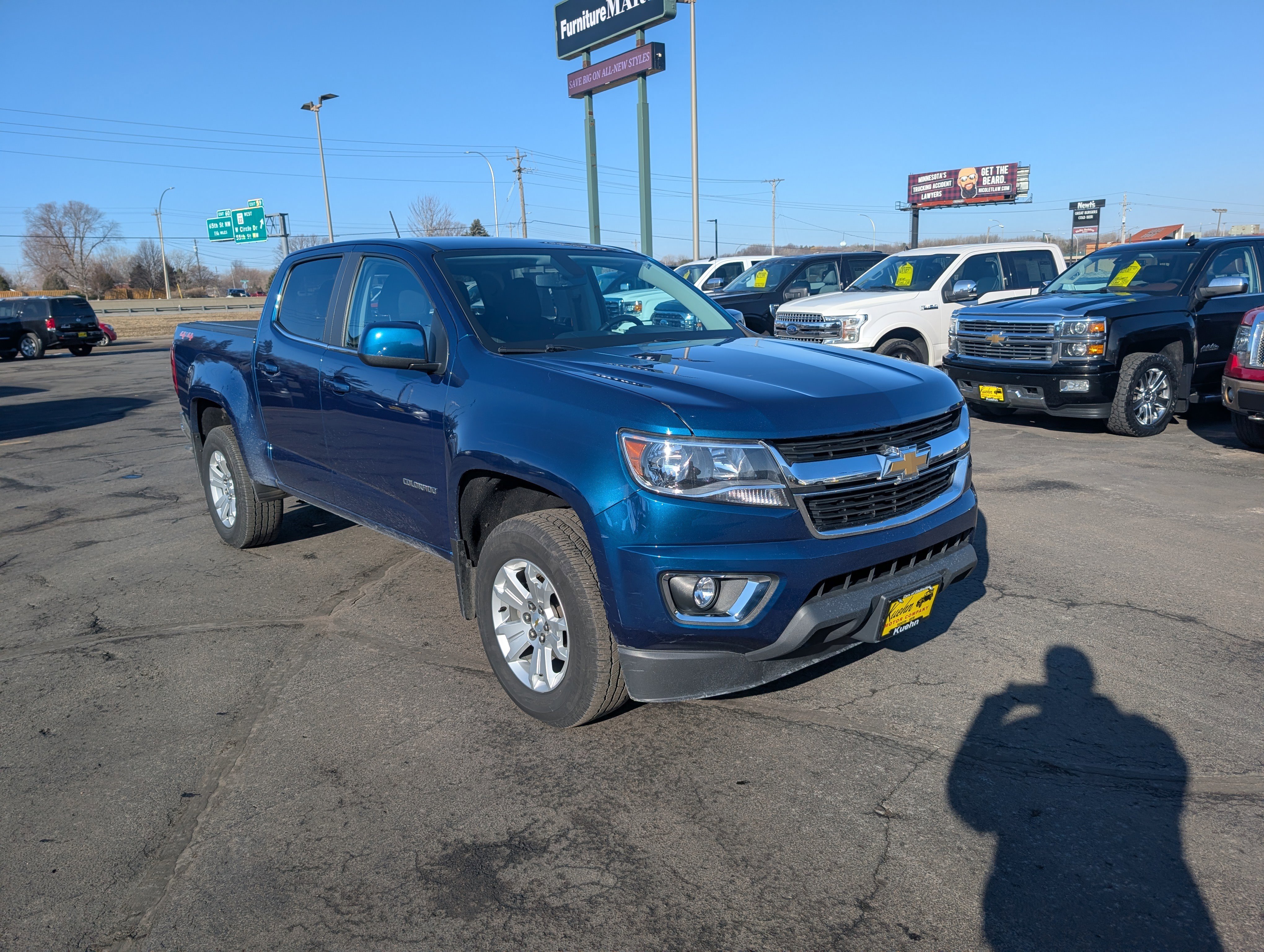 Used 2019 Chevrolet Colorado LT w/ LT Convenience Package image 2