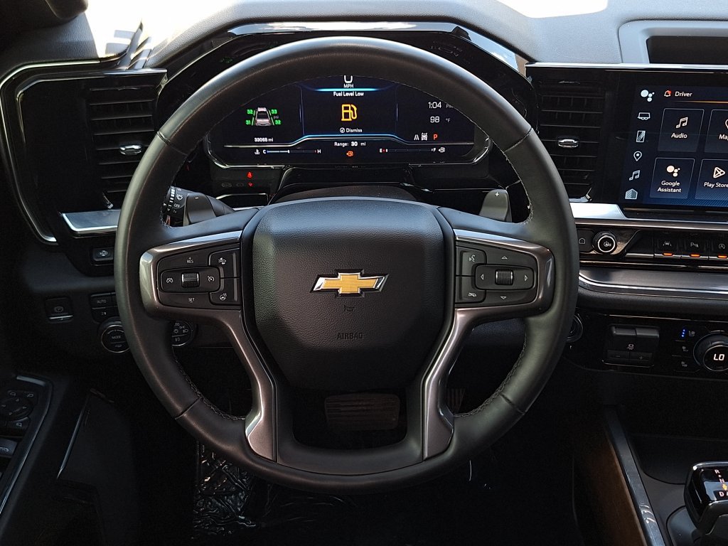 Used 2024 Chevrolet Silverado 1500 High Country w/ Technology Package AWD/4WD image 16
