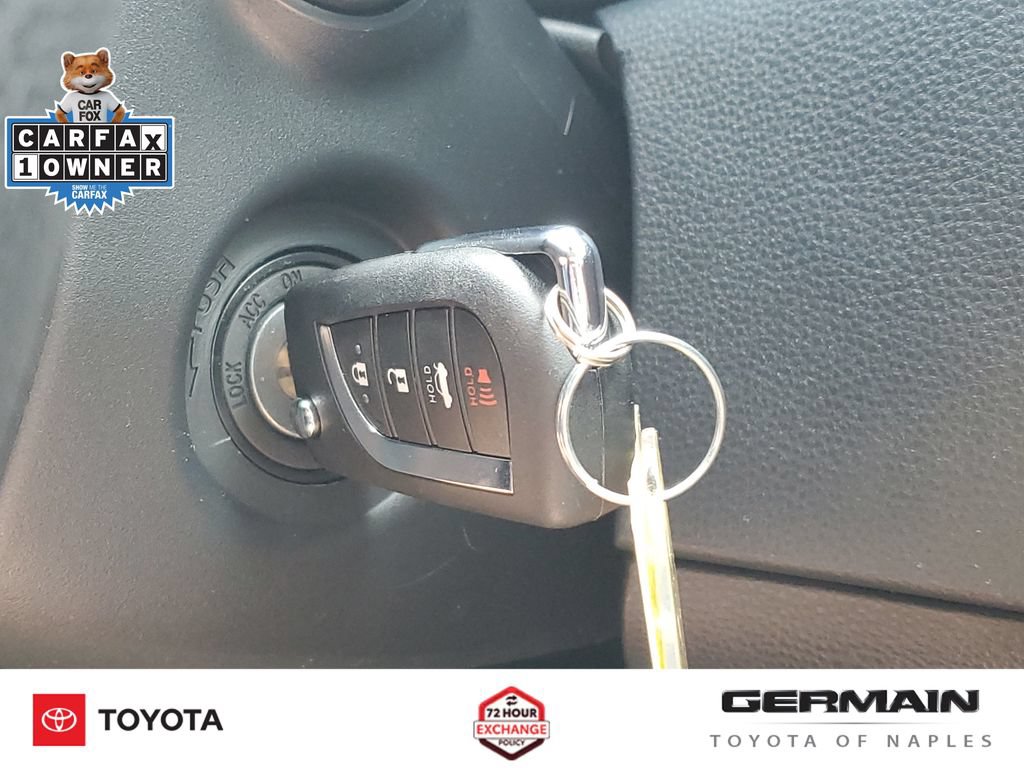 Used 2026 Toyota Corolla LE FWD image 32