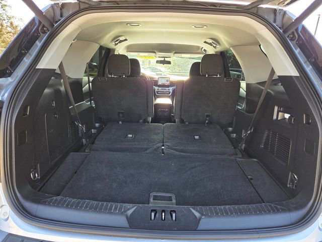 Used 2022 Ford Explorer XLT w/ Class IV Trailer Tow Package image 17