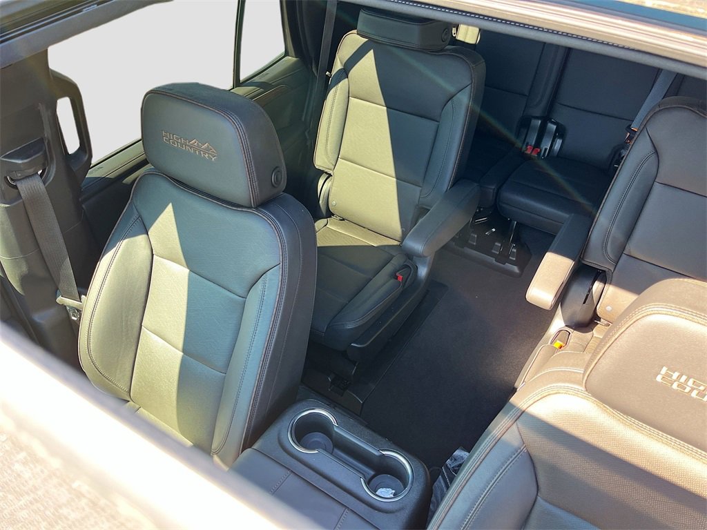 Used 2024 Chevrolet Tahoe High Country image 23