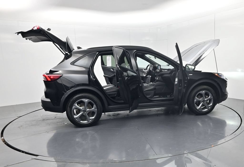 Used 2025 Ford Escape ST-Line AWD/4WD image 57