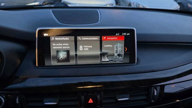 Used 2018 BMW X5 sDrive35i w/ M Sport Package image 13