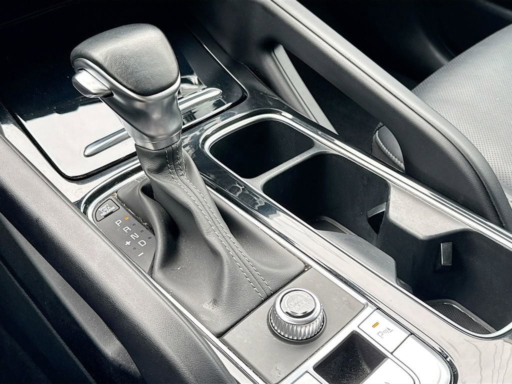 Used 2025 Kia Telluride S FWD image 18