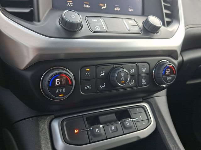 Used 2023 GMC Acadia SLE w/ Driver Convenience Package AWD/4WD image 17