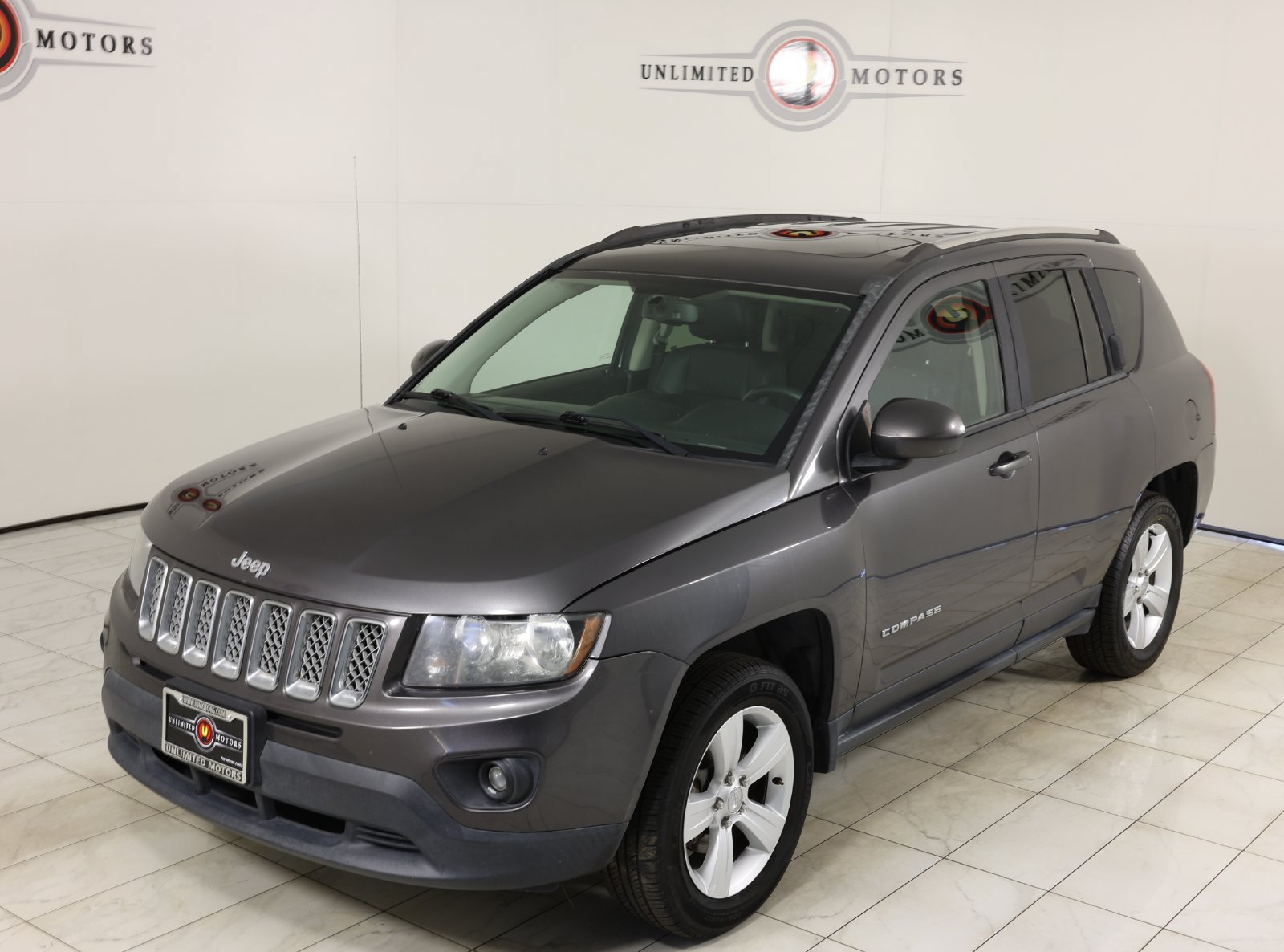 Used 2015 Jeep Compass Latitude w/ Sun/Sound Group FWD image 35