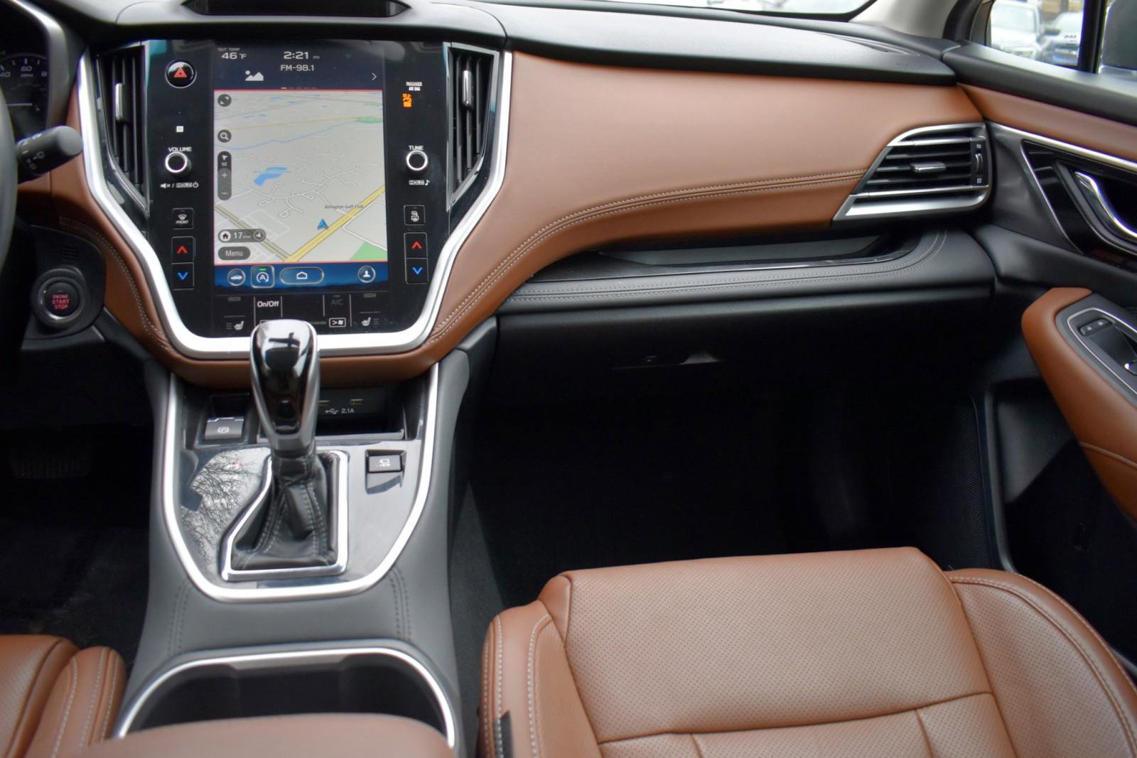 Used 2020 Subaru Outback Touring w/ Popular Package #2 image 14