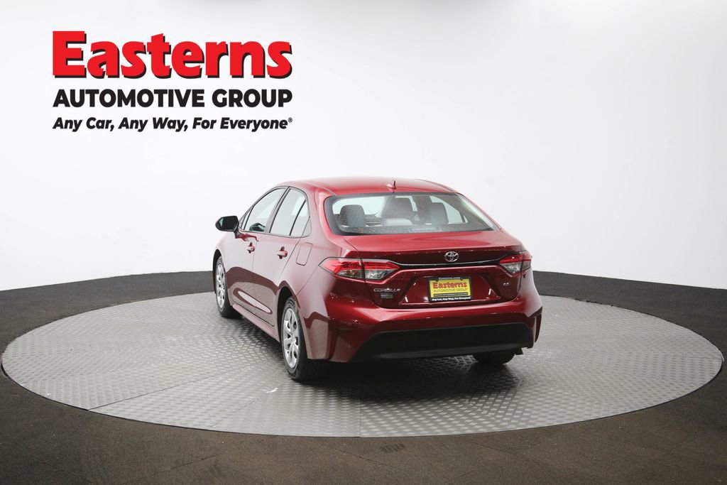 Used 2025 Toyota Corolla LE image 65
